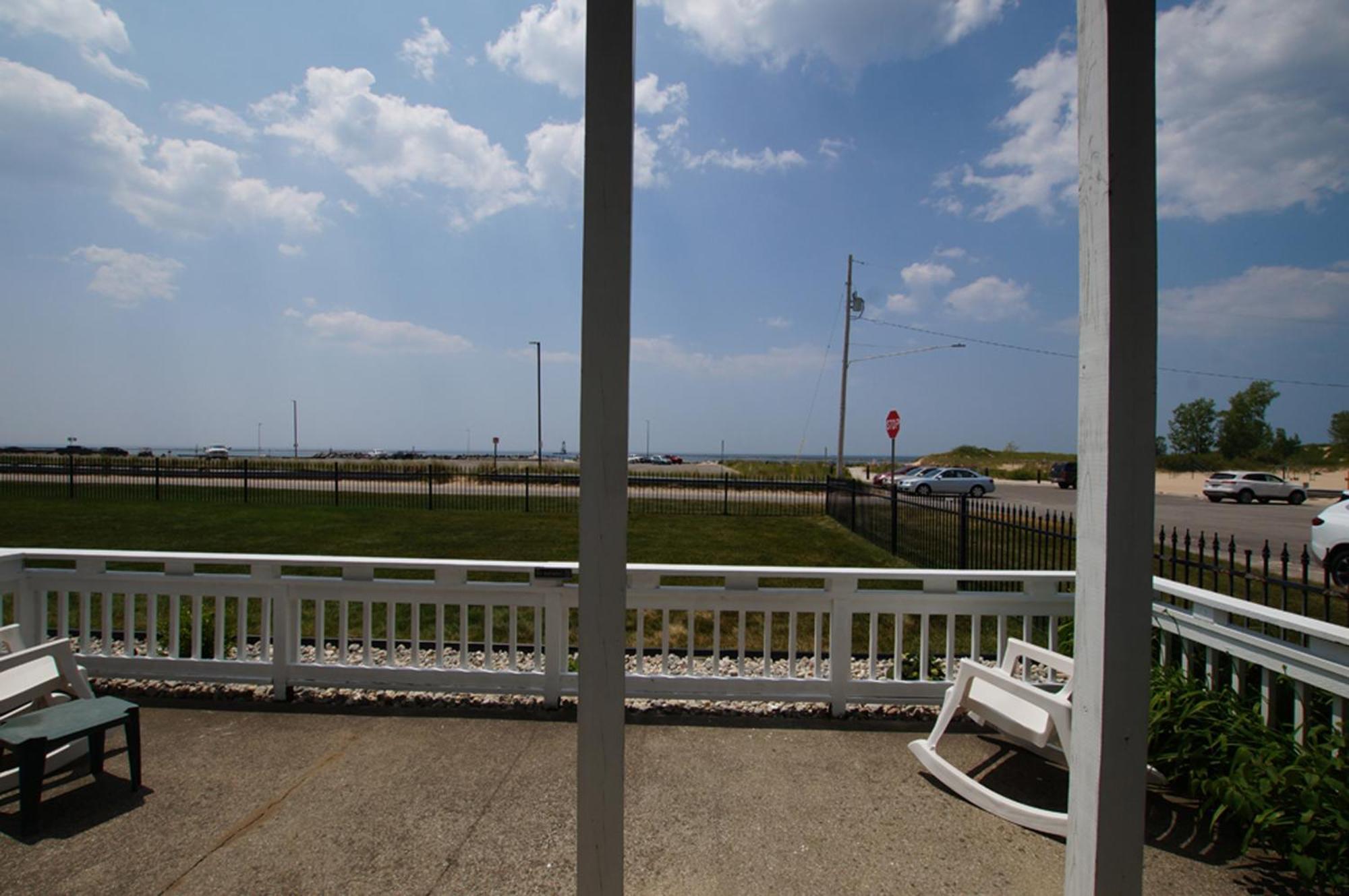 Snyders Shoreline Inn Ludington Luaran gambar