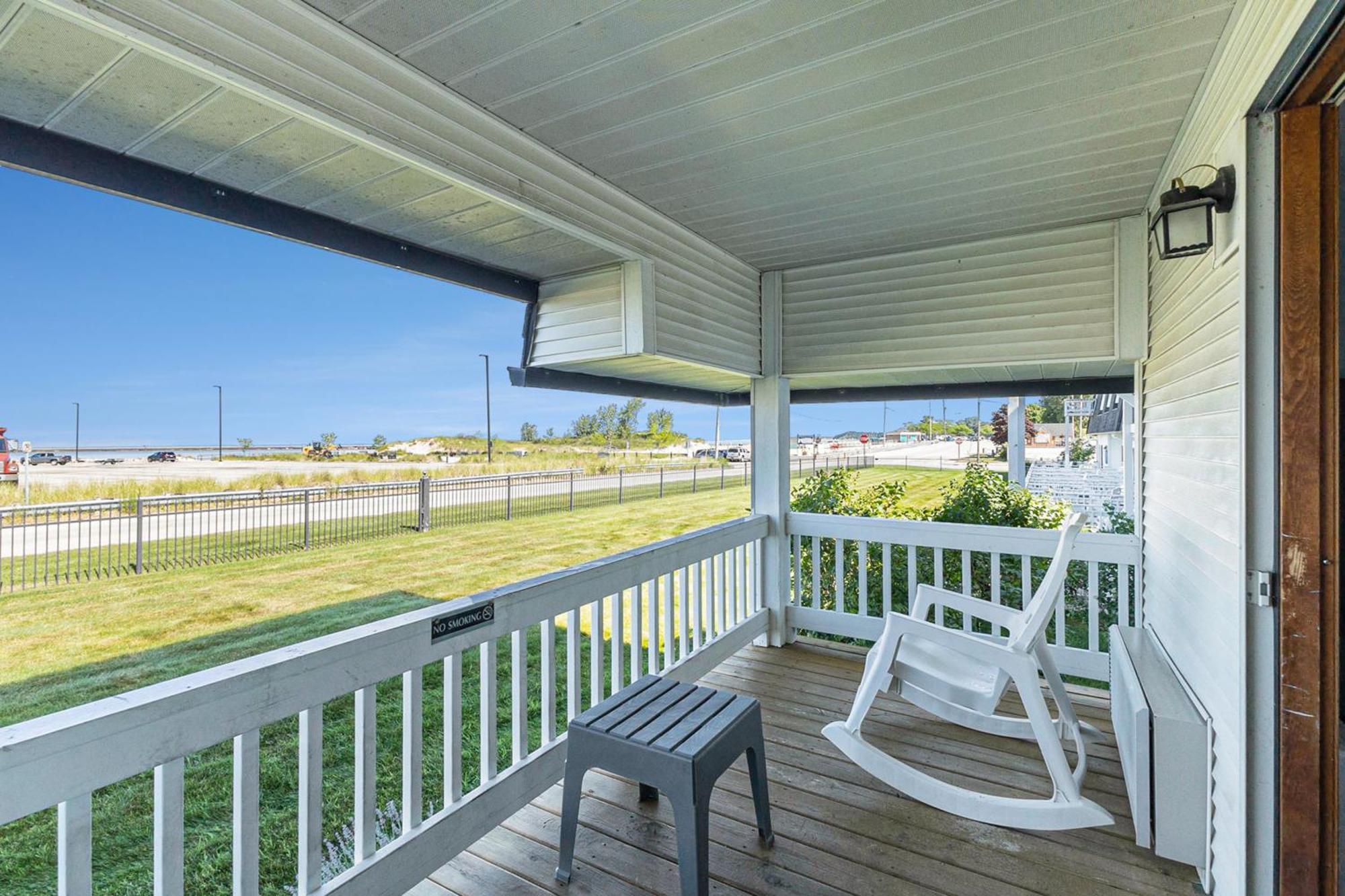 Snyders Shoreline Inn Ludington Luaran gambar